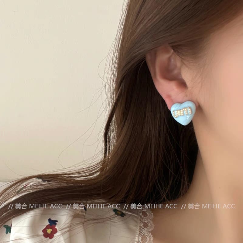 Heart Shaped Miiu Earrings