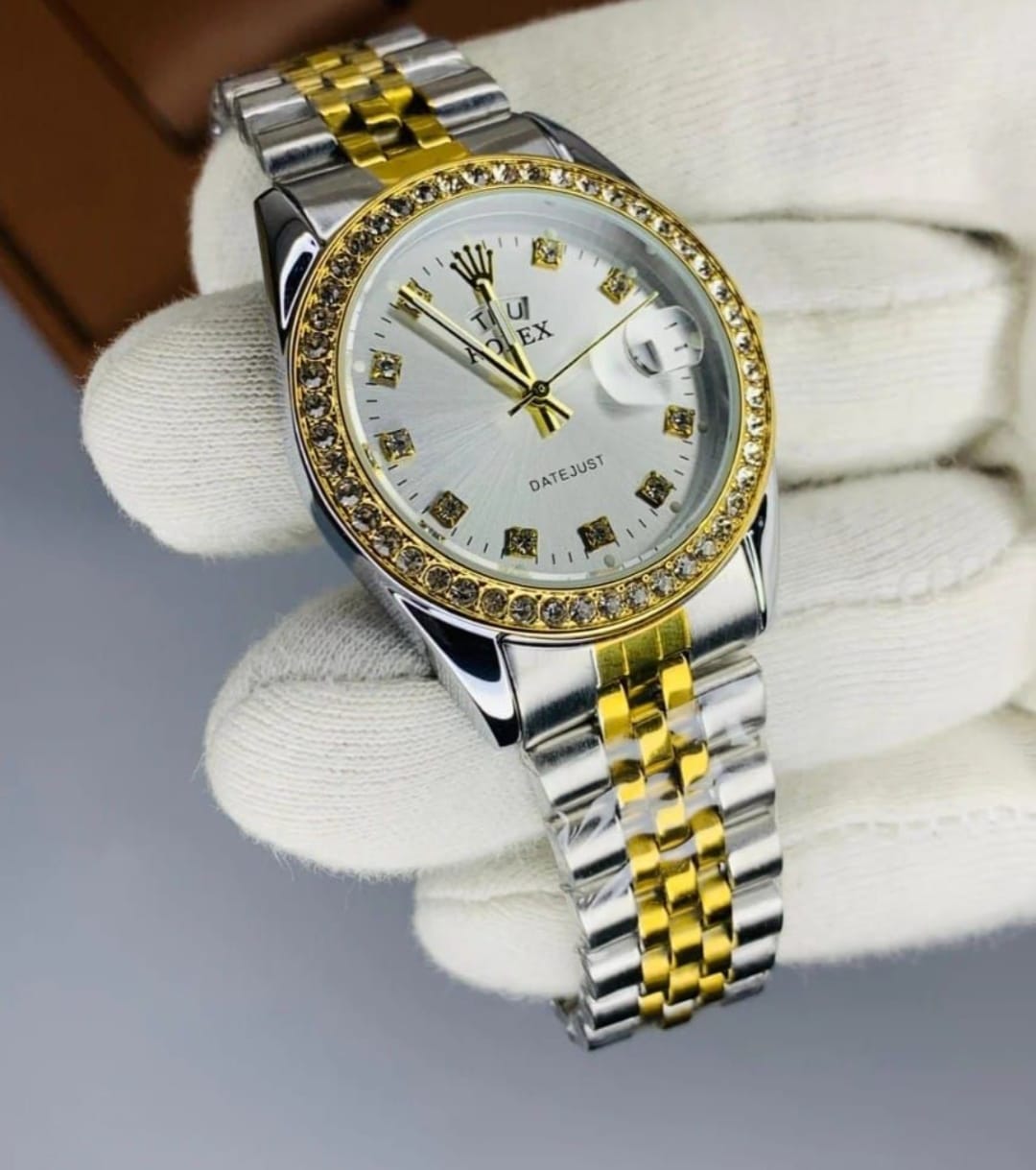 Luxurious High-Quality Rolex Watch with Box